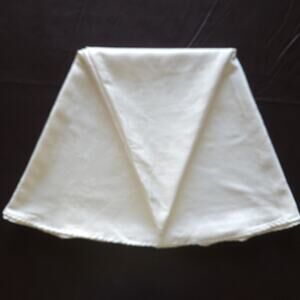 Damask Jacquard Round Tablecloth Cream Floral Polyester Shabby Romantic 70" NWOT